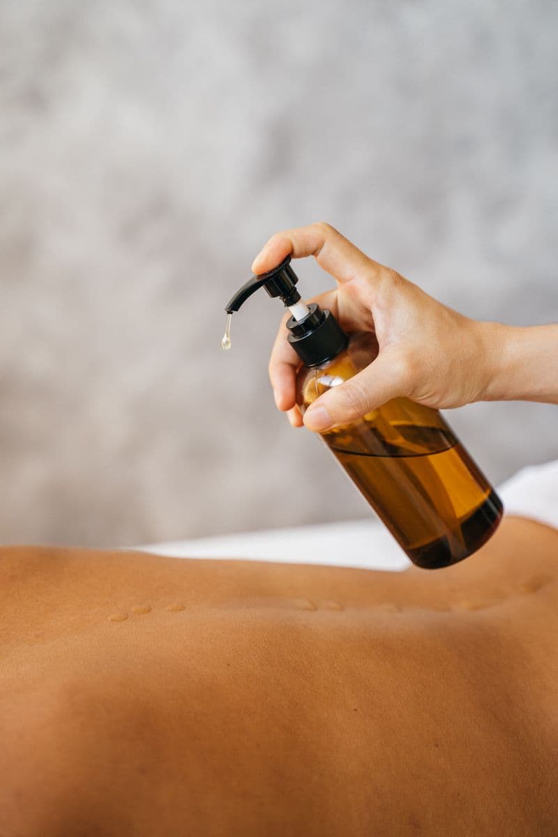 Aceite esencial para un tratamiento de aromaterapia